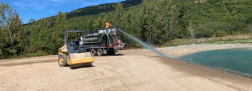 Hydroseeding truck